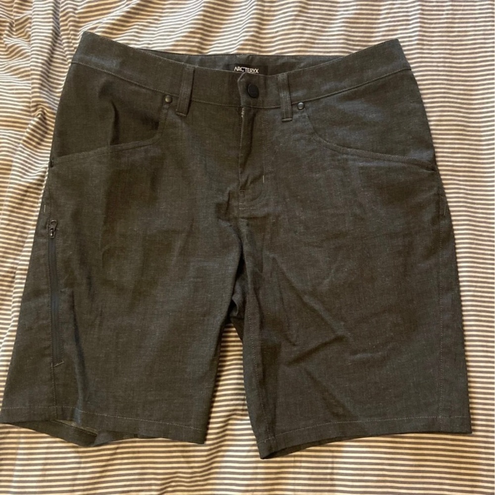 Arc’teryx Mens Phelix Shorts 9.5 inch